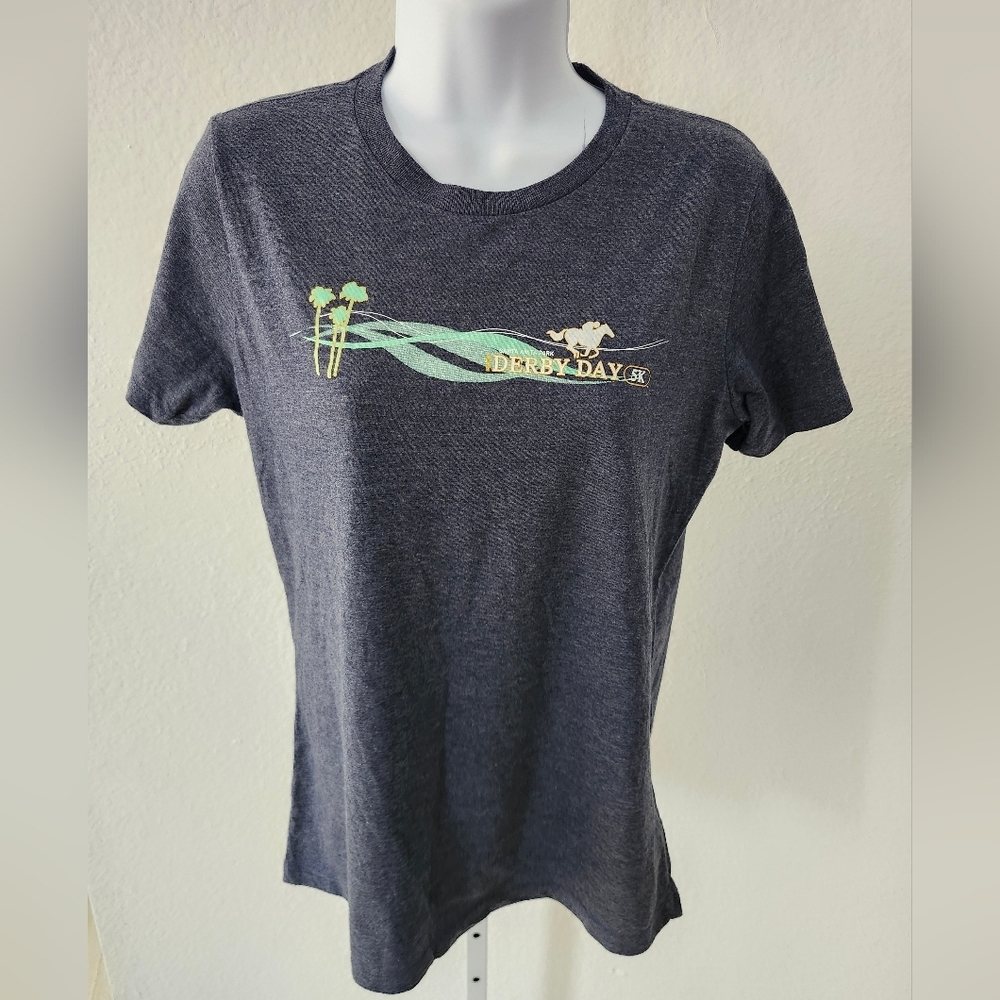 Women's Gray Short Sleeve Tee - Picture 1 of 3
